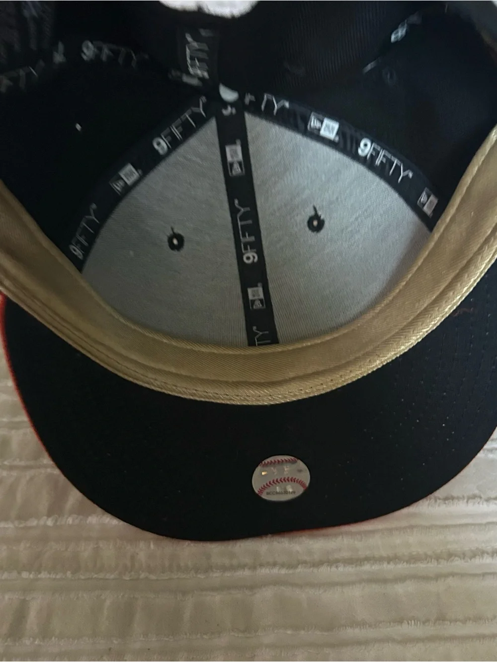 New Era Black and Red SF Giants 9FIFTY Snapback